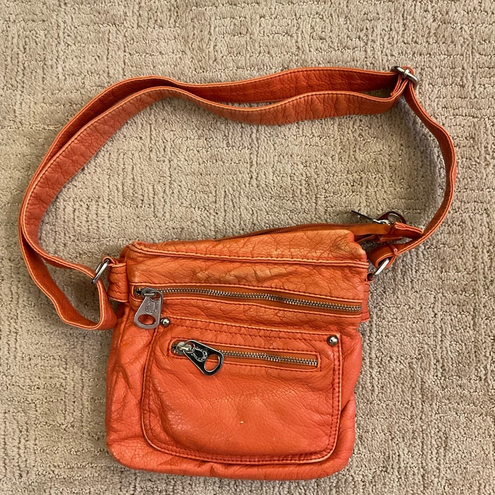 🧡Orange Pebbled Faux Leather Crossbody Bag Equestrian Boho Minimalist Classic